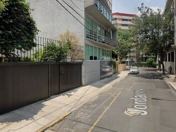 REMATO BONITA CASA EN CIUDAD DE LOS DEPORTES BENITO JUAREZ CDMX