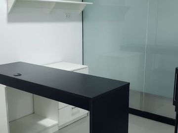 VENDO AMPLIA CASA EN LINCE