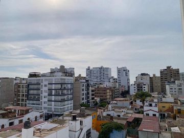 Venta De Departamento En Calle Juan Fanning En Miraflores