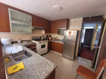 OCASION CASA EN VENTA EN URB. SAN JOAQUIN BELLAVISTA