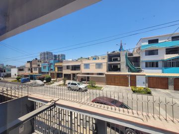 OCASION CASA EN VENTA EN URB. SAN JOAQUIN BELLAVISTA