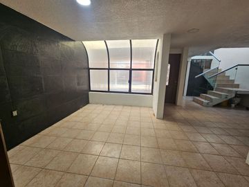 Casa en Venta en Toluca Colonia Bosques de Colón