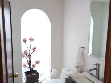 Casa en Venta en Toluca Colonia Bosques de Colón