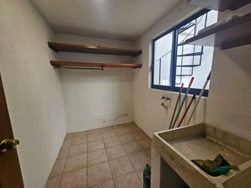 Casa en Venta en Toluca Colonia Bosques de Colón