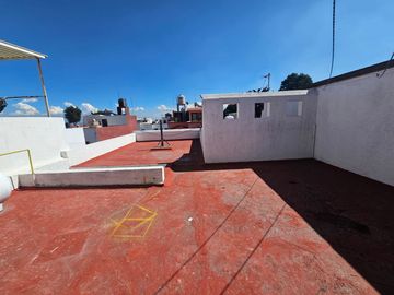 Casa en Venta en Toluca Colonia Bosques de Colón