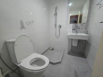 Twin house, Inizio 3 Pinklao - Ring Road, empty house, located opposite the swimming pool, wide road, near food and shopping sources.