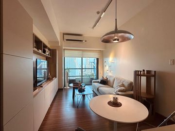 Good Deal: Interiored Design 1BR Unit in Shang Salcedo Place, Makati