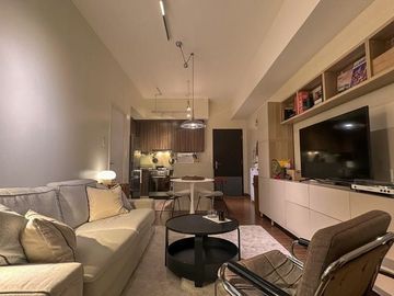 Good Deal: Interiored Design 1BR Unit in Shang Salcedo Place, Makati