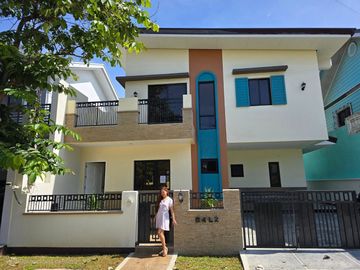 BRAND NEW TWO-STOREY HOUSE AND LOT IMUS, CAVITE