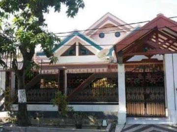Dijual Rumah Hook Hitung Tanah Siap Huni Lokasi Strategis di Dukuh Kupang Surabaya