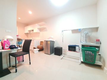 83676 - ขายด่วน The Lake Metro Park Sathorn ( สาธร-กัลปพฤกษ์ ) เฟส 3