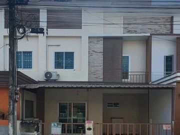 88874 - ขายทาวเฮ้าส์ 21.1 ตร.วา หมู่บ้าน The Fisrt Home ลำลูกกาคลอง 2 จ.ปทุมธานี