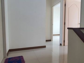 88874 - ขายทาวเฮ้าส์ 21.1 ตร.วา หมู่บ้าน The Fisrt Home ลำลูกกาคลอง 2 จ.ปทุมธานี