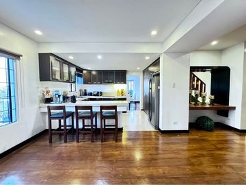 American Style House and Lot for Sale Tagaytay City