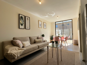 Casa nueva Modelo Málaga en Bicentenario Centro