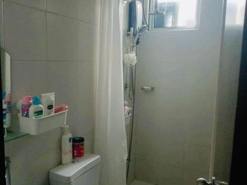 For Sale: 2 Bedroom Condo Unit in San Lorenzo Place, Makati