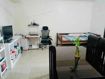 For Sale: 2 Bedroom Condo Unit in San Lorenzo Place, Makati