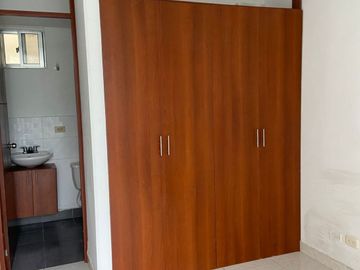 Espectacular apartamento de 67m2, ubicado en el Conjunto Brisas de Agua Blanca, Girardot, Cundinamarca.