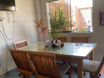 Venta de casa con piscina en Brisas de Villa