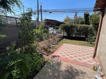 Casa y gran terreno en Venta Los Andes