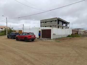 Venta de casa Salinas , La Milina cerca  del Super Maxi, cerca del Mar , Aguapen