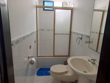 Venta de casa Salinas , La Milina cerca  del Super Maxi, cerca del Mar , Aguapen