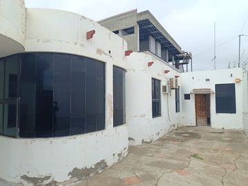 Venta de casa Salinas , La Milina cerca  del Super Maxi, cerca del Mar , Aguapen