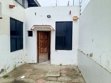 Venta de casa Salinas , La Milina cerca  del Super Maxi, cerca del Mar , Aguapen
