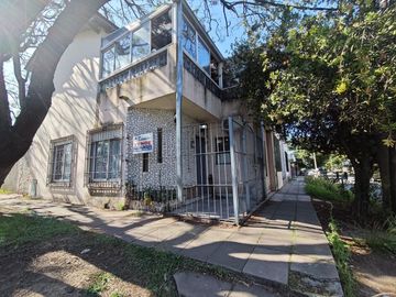 Castelar - Venta - PH 3 Ambientes