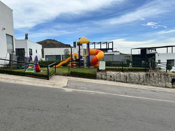 Casa en Venta en Residencial Lago Esmeraldo