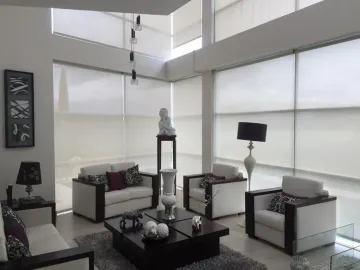 CASA DE 4 HABITACIONES CON PISCINA