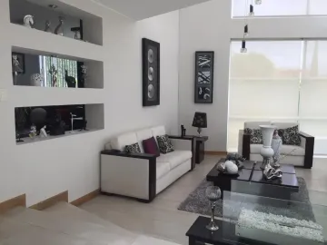 CASA DE 4 HABITACIONES CON PISCINA