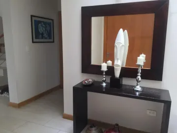 CASA DE 4 HABITACIONES CON PISCINA