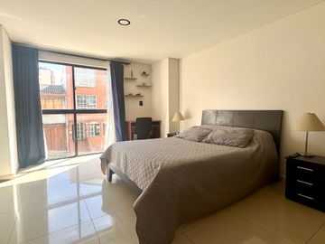 SE VENDE APARTAESTUDIO AMOBLADO EN EL EDIFICIO LA CASTELLANA