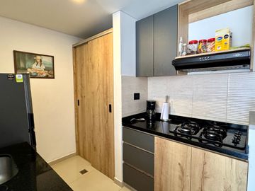 SE VENDE APARTAESTUDIO AMOBLADO EN EL EDIFICIO LA CASTELLANA