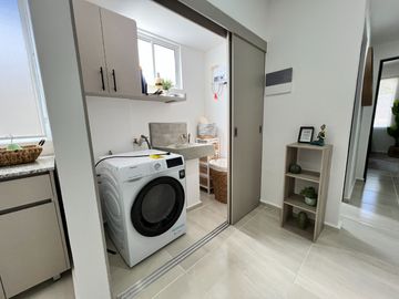 DEPARTAMENTO EN VENTA DE 2 HABITACIONES BODEGA PRIVADA EN  PLAYA DEL CARMEN