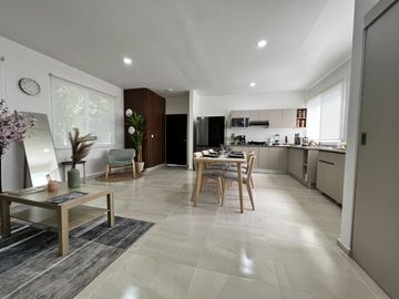 DEPARTAMENTO EN VENTA DE 2 HABITACIONES BODEGA PRIVADA EN  PLAYA DEL CARMEN