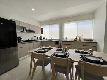 DEPARTAMENTO EN VENTA DE 2 HABITACIONES BODEGA PRIVADA EN  PLAYA DEL CARMEN