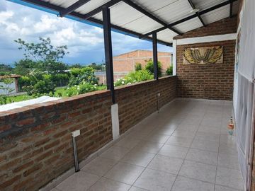 SE VENDE CASA CAMPESTRE DE DOS NIVELES EN ZABALETA ANDALUCÍA