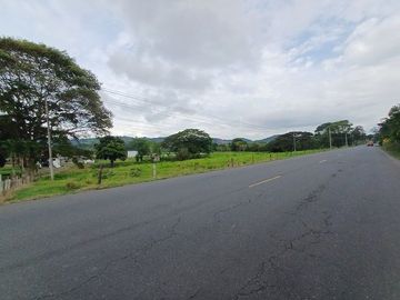 SE VENDE HERMOSA HACIENDA GANADERA 240 HAS. EN PRODUCCIÓN, Y MINA DE MATERIAL PETREO DE RÍO, ESMERALDAS - ECUADOR