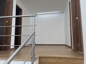 CASA DE VENTA POR ESTRENAR EN LLANO GRANDE