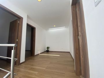 CASA DE VENTA POR ESTRENAR EN LLANO GRANDE