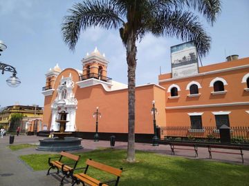 VENTA DE TERRENO EN PUEBLO LIBRE
