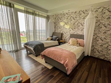 Departamento En Venta En Bosque Real Ivy, 3 Recámaras Frente al Campo De Golf