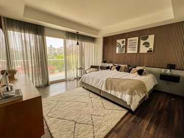 Departamento En Venta En Bosque Real Ivy, 3 Recámaras Frente al Campo De Golf