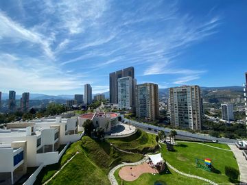 Penthouse De Lujo En Venta En Isola Bosque Real, Nuevo, 3 Recámaras, 150 M² De Terraza