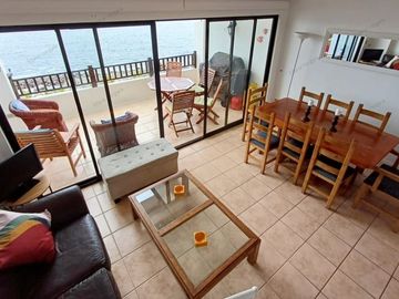 Duplex 3 dormitorios primera línea Puerto Velero