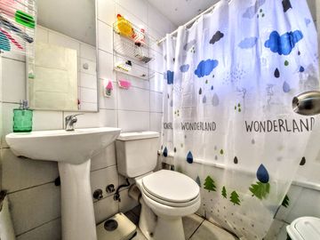 Casa Para Familia Grande O Negocio Asilo, Clínica, Etc.9d/7b