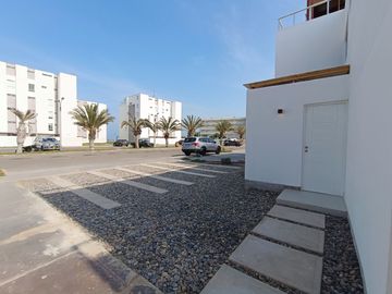 VENDO CASA EN EXCLUSIVO CONDOMINIO NAUTICO LAS VELAS - PARACAS