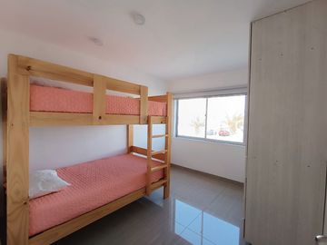 VENDO CASA EN EXCLUSIVO CONDOMINIO NAUTICO LAS VELAS - PARACAS